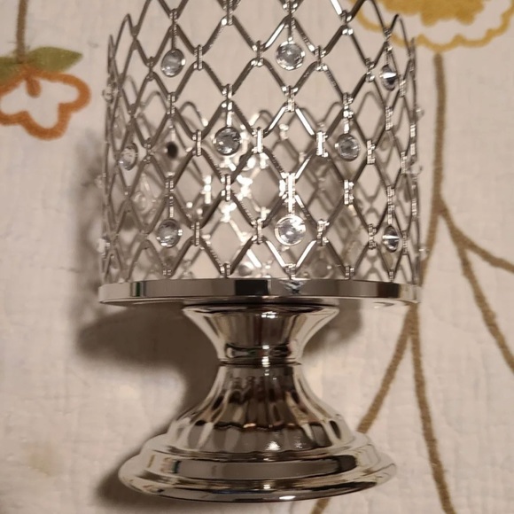 BB&W Matching 3 wick candle holder and soap - Picture 7 of 14